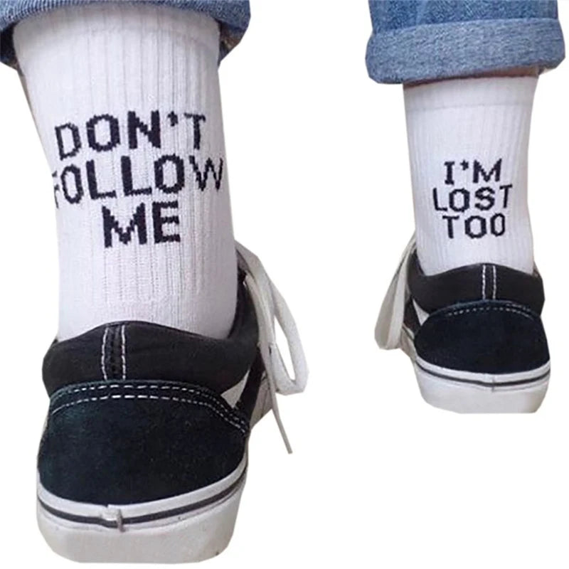Chaussettes explosives NE ME SUIVEZ PAS, JE SUIS PERDU - Promotion irrésistible - 15%