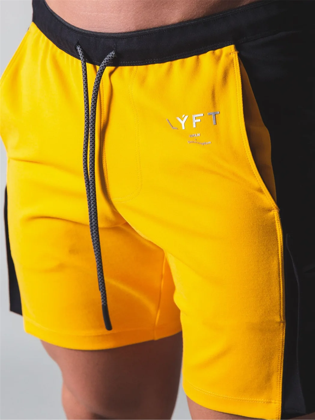 Short en coton décontracté en patchwork pour Homme, - Prix imbattables - 50%